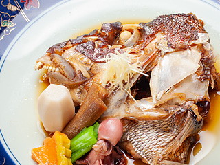 Simmered head of sea bream